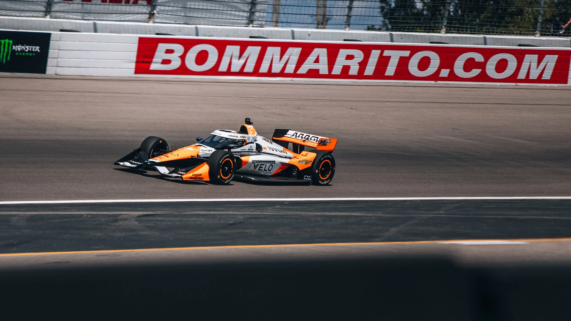 Arrow McLaren Bommarito Automotive Group 500: Friday Report