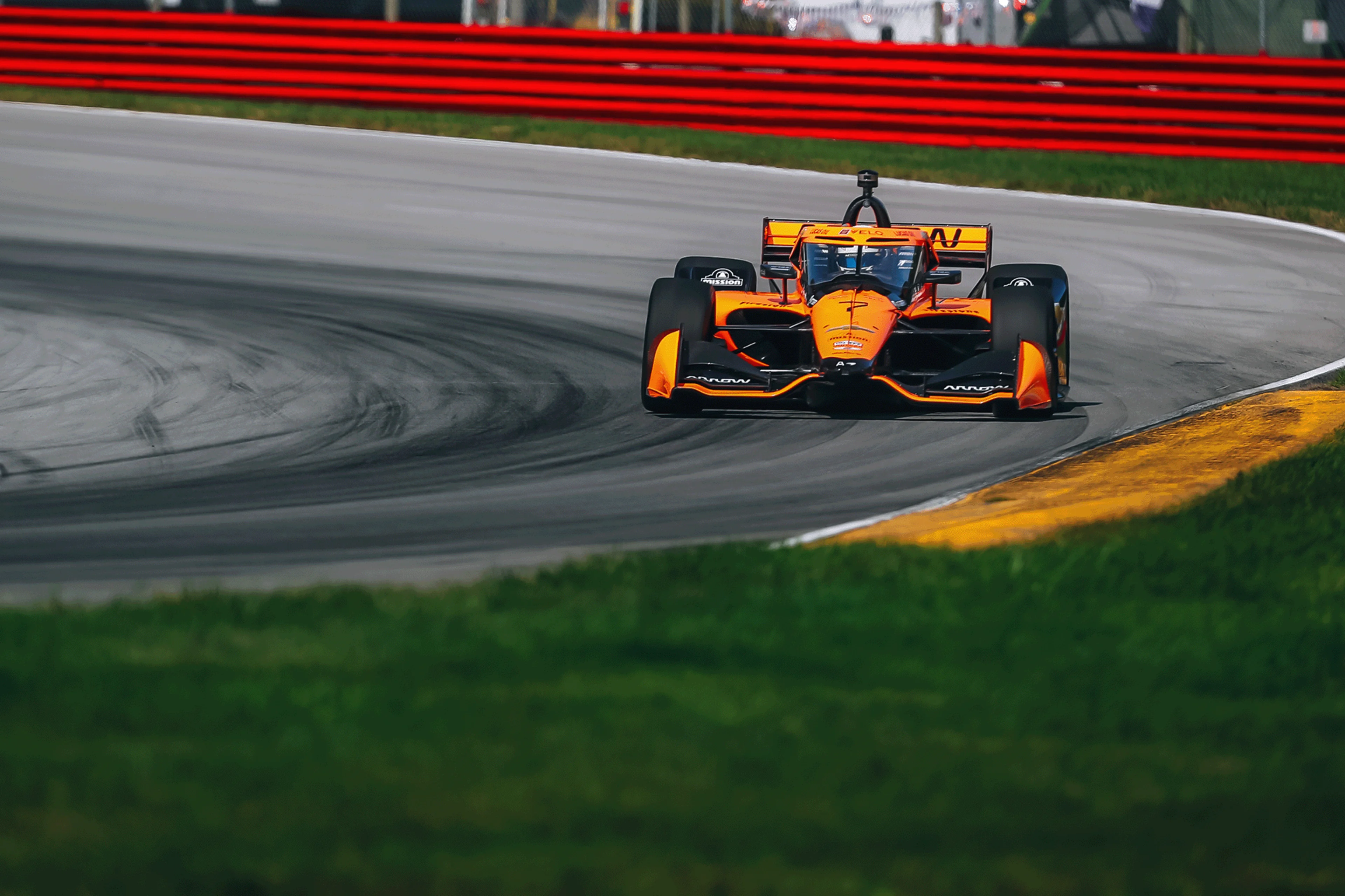 Arrow McLaren 2025 Iowa Speedway Doubleheader Race Preview