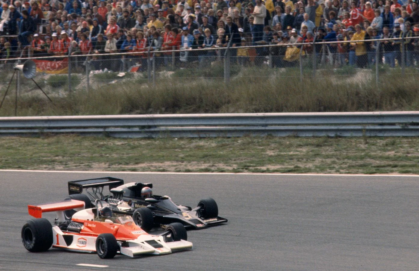 Heritage - Mclarens-greatest-wheel-to-wheel-battles