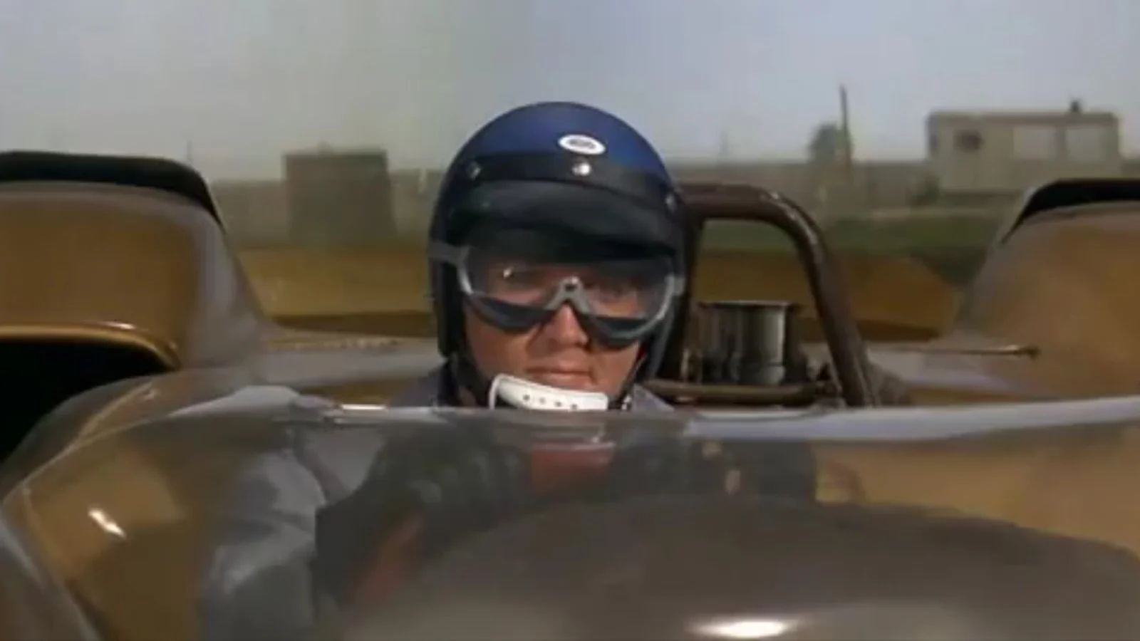 Elvis Presley drives the very first McLaren!