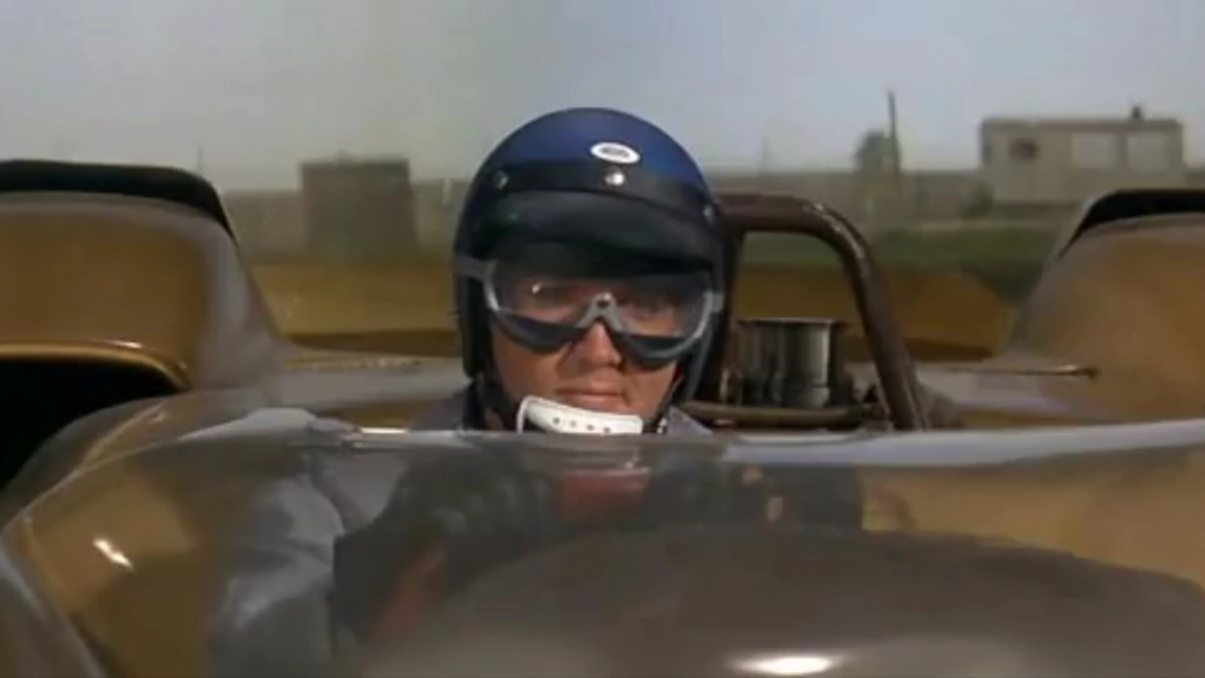 Elvis Presley drives the very first McLaren!