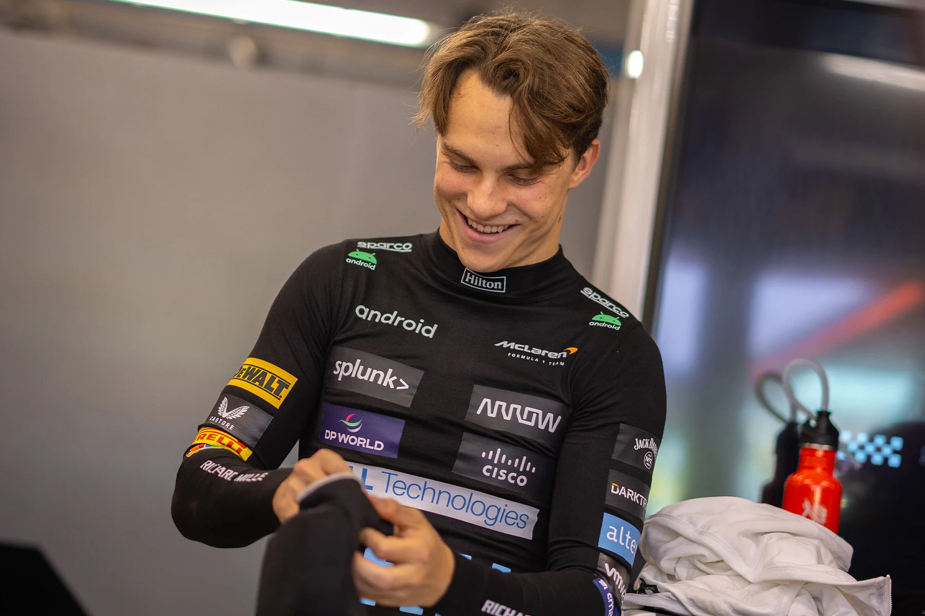 Formula-1 - 2023 - Singapore-grand-prix - 2023-singapore-grand-prix-free-practice - 2023 Singapore Grand Prix – free practice “Lizards aside, it’s been a smooth first day in Singapore for both sides of the garage" - 5