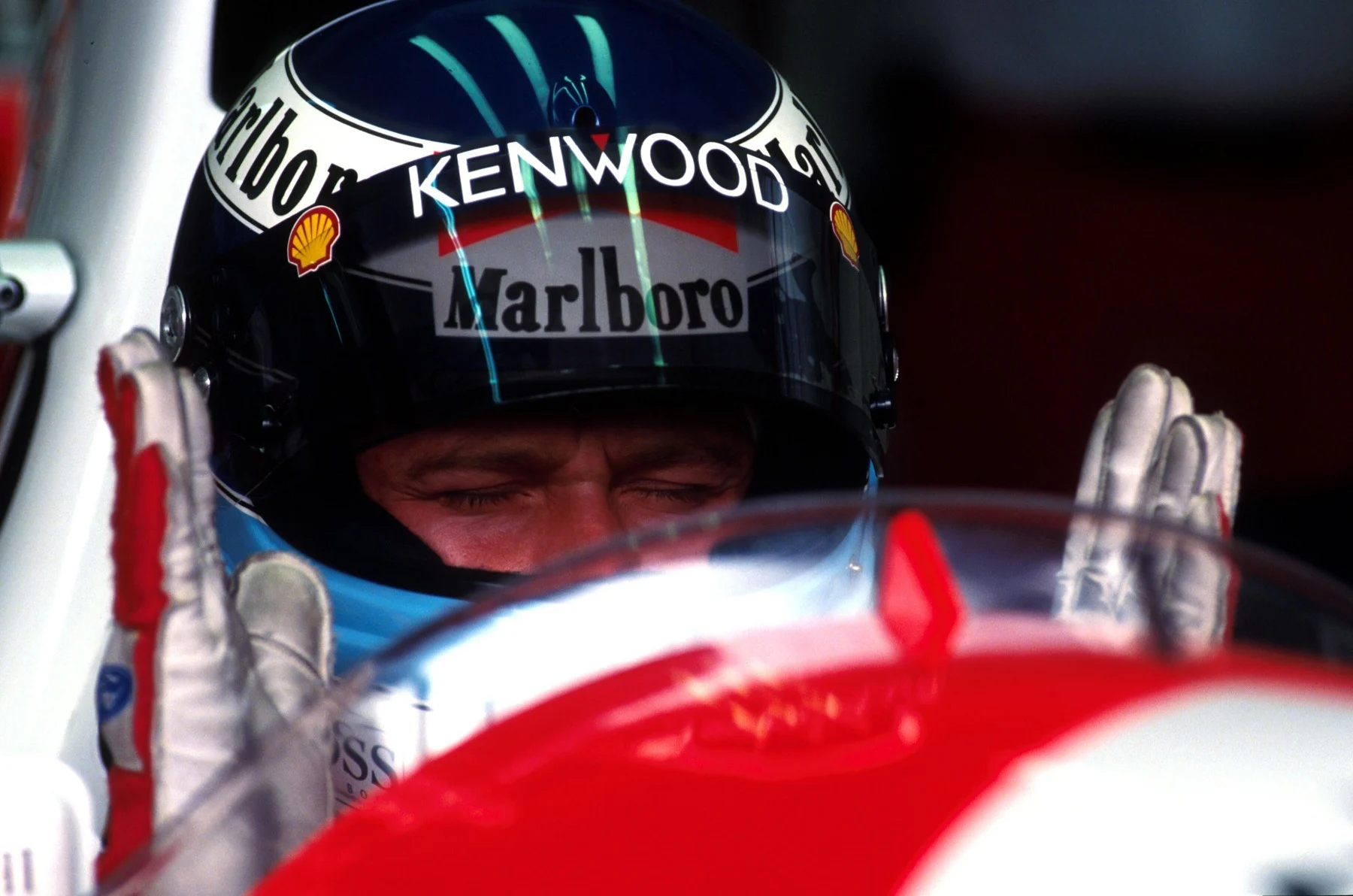 Heritage - When-mika-out-qualified-ayrton-on-his-mclaren-debut - Mika's McLaren debut 1993 Portuguese Grand Prix - 1