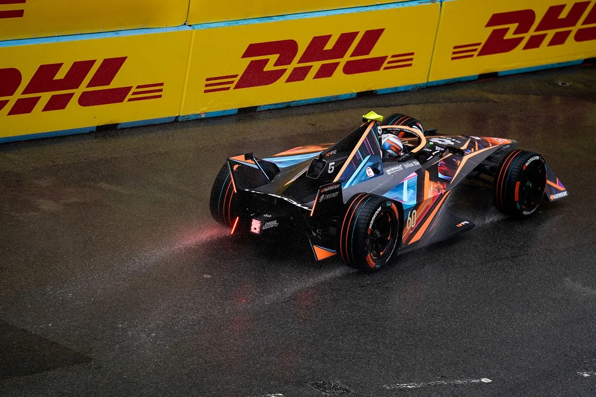 2023 London E-Prix II "We weren’t able to finish the season on the note that we hoped, but it has been a pleasure working with such a fantastic team this year" - 3