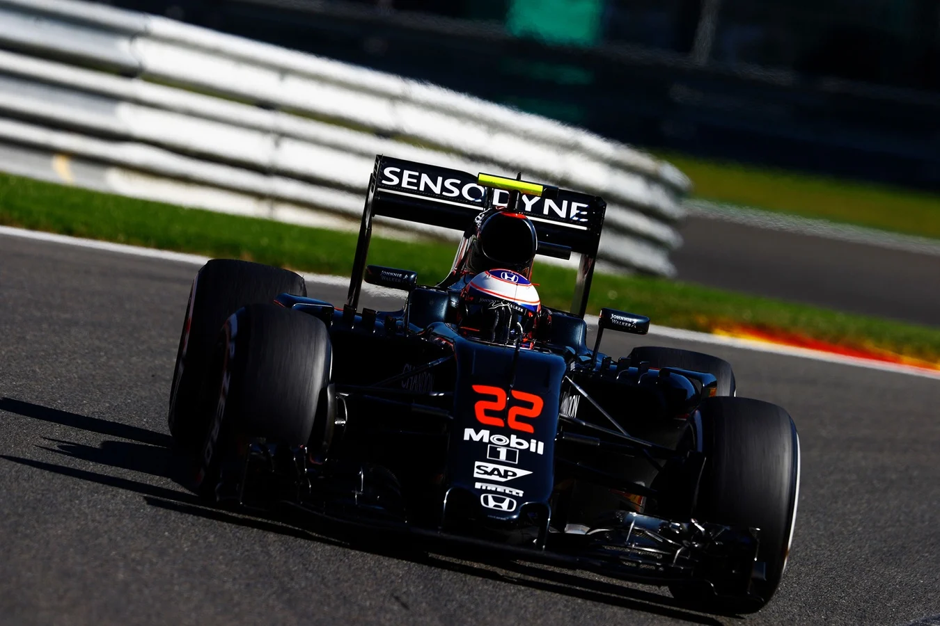 Heritage - Formula-1 - Drivers - Jenson-button - My-race-weekend-diary-jenson-button-sunday-4128286