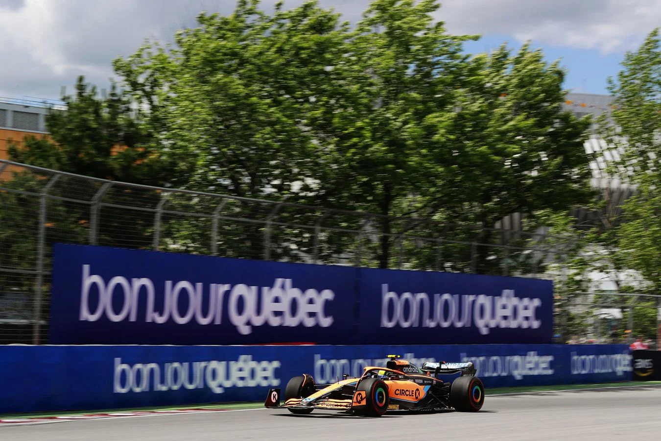 Formula-1 - 2022 - Canadian-grand-prix - Engineering-room