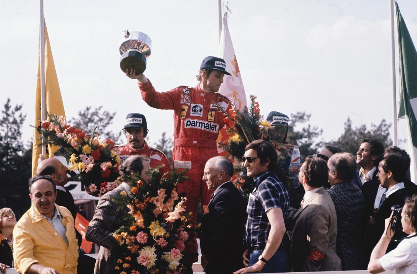 Heritage - Formula-1 - Drivers - James-hunt - On-the-hunt-james-1976-championship-part-1-2144475