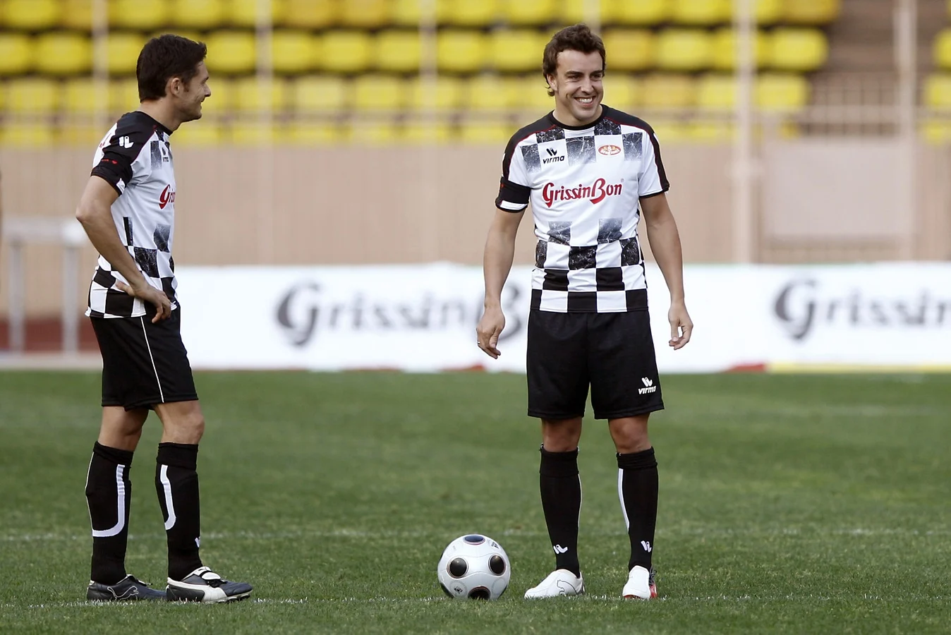 Latest-news - Mclarenracing - Article - 16-ways-curb-your-season-blues