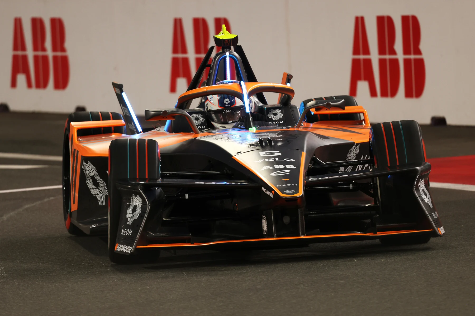 Formula-e - 2025 - Its-a-very-different-way-of-driving-alex-dunne-on-his-desert-debut