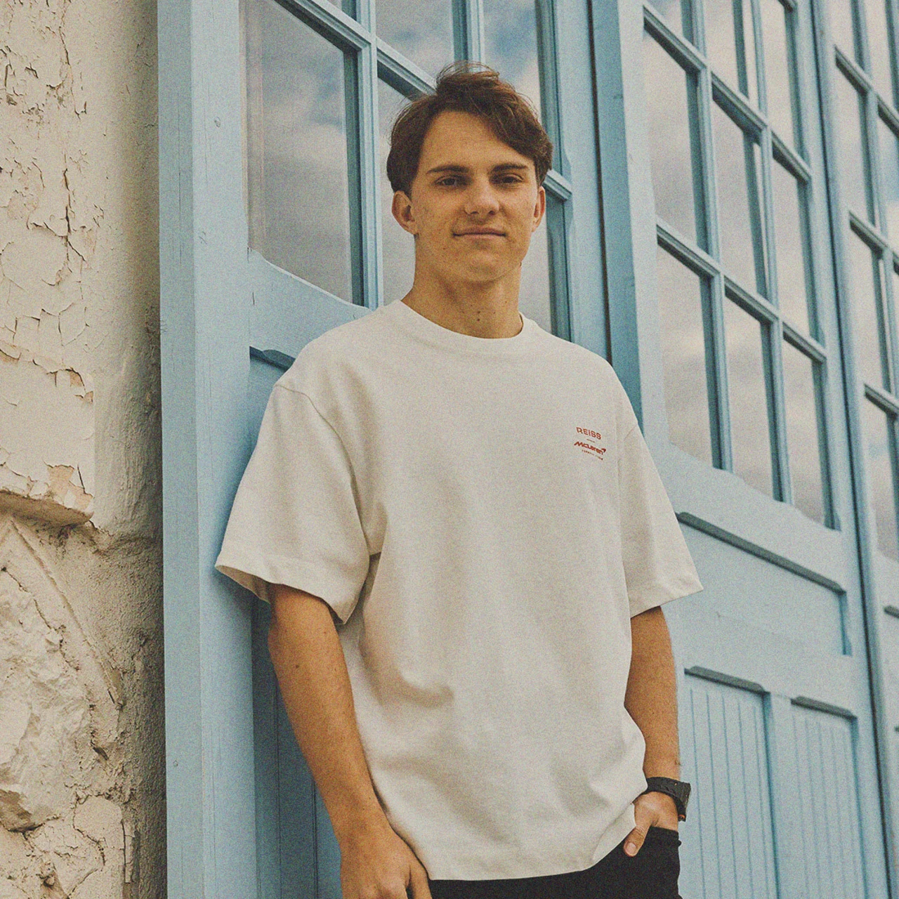 Descriptive Card - Reiss x McLaren F1