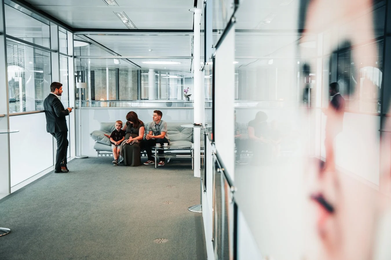 Latest-news - Mclarenracing - Article - Thinking-outside-box - Thinking outside the box Meet Logan and the MCL34 Box Edition - 2