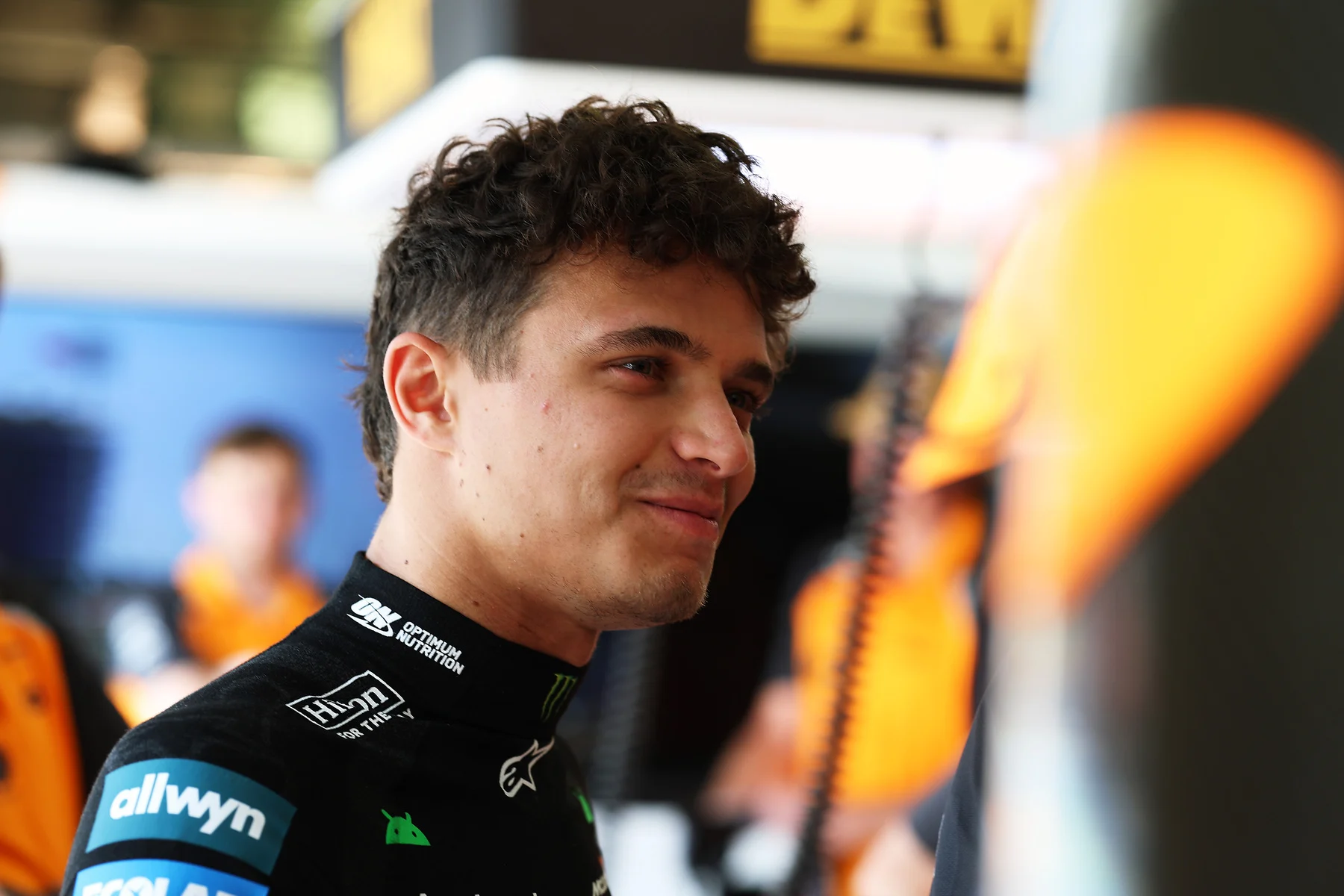 Formula-1 - 2025 - Bahrain-grand-prix - Practice-report - 2025 Bahrain Grand Prix – McLaren Practice Report "The team have worked hard all day, and we now have plenty of things to focus on tomorrow" - 1