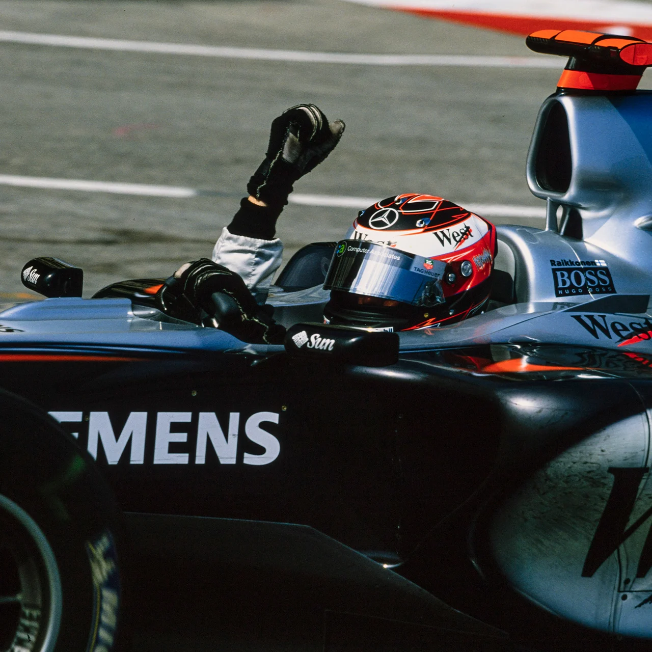 Heritage - Kimi puts the hammer down 2005 Monaco Grand Prix
