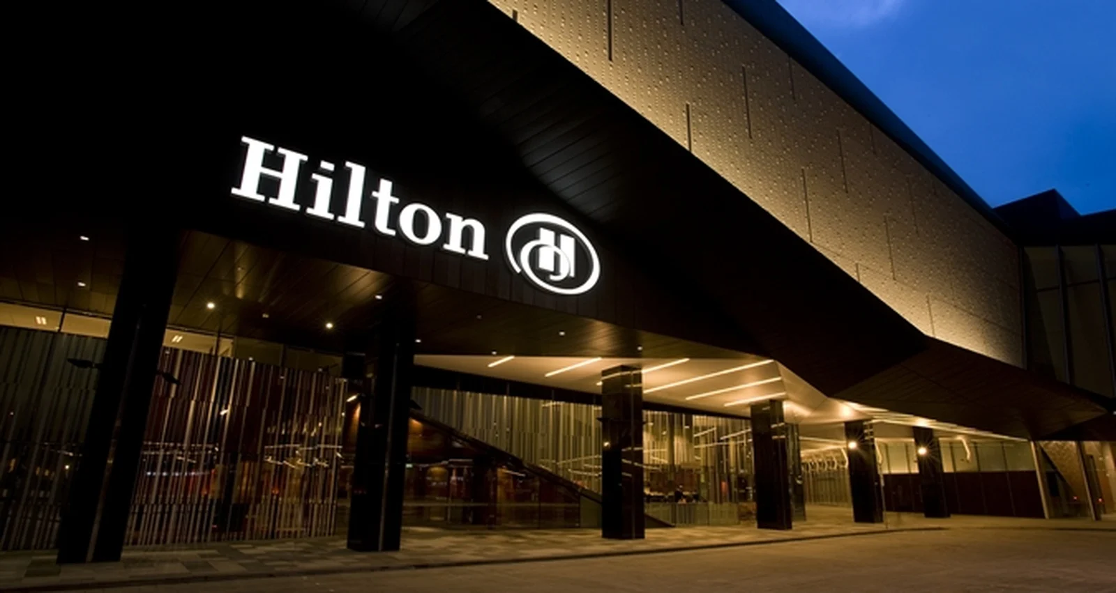 Partners - Hilton - F1-road-trip-the-fifth-driver-traveller-guide