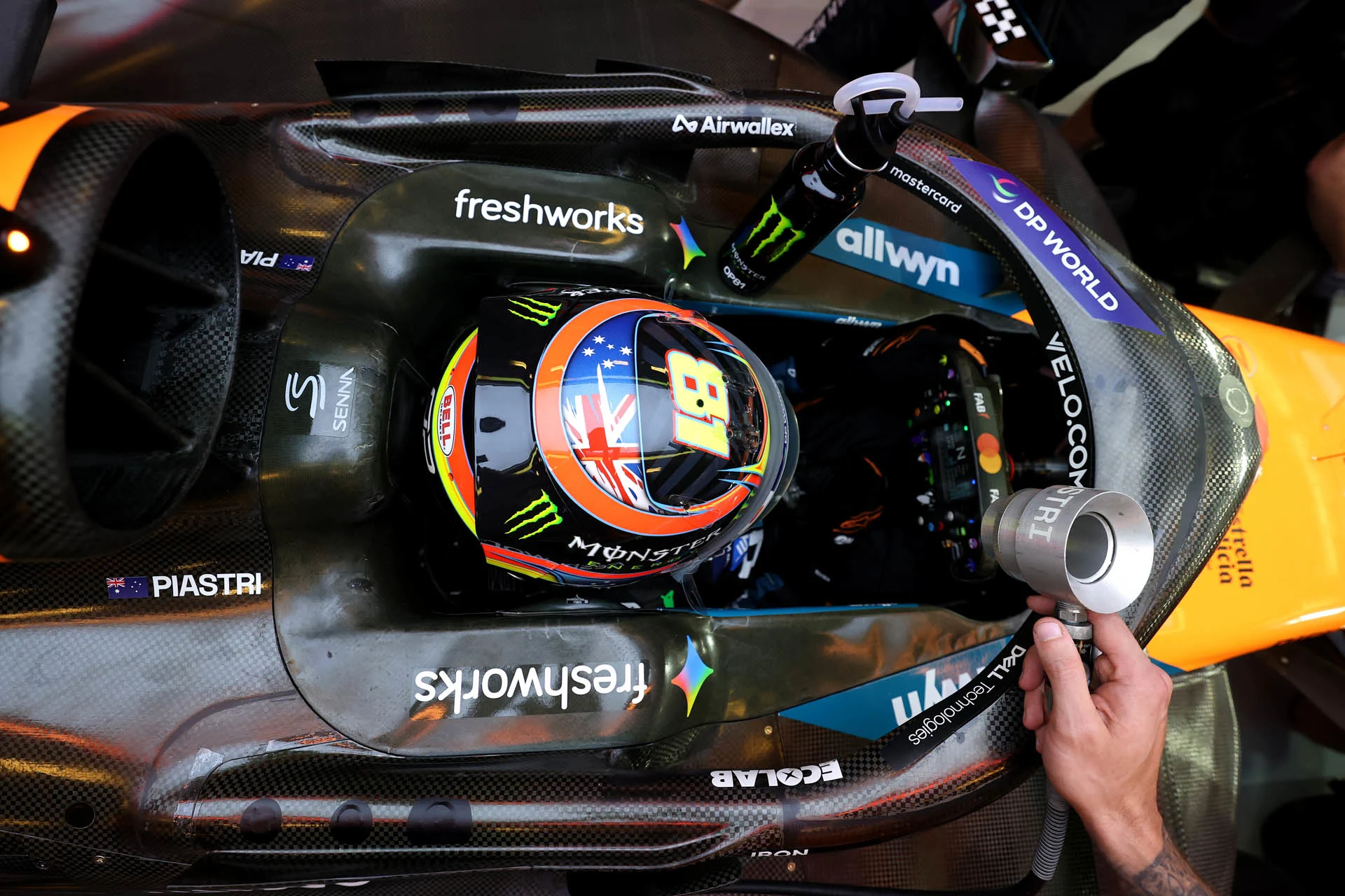 Formula-1 - 2025 - Abu-dhabi-grand-prix - Qualifying-report Go inside the cockpit with the McLaren App