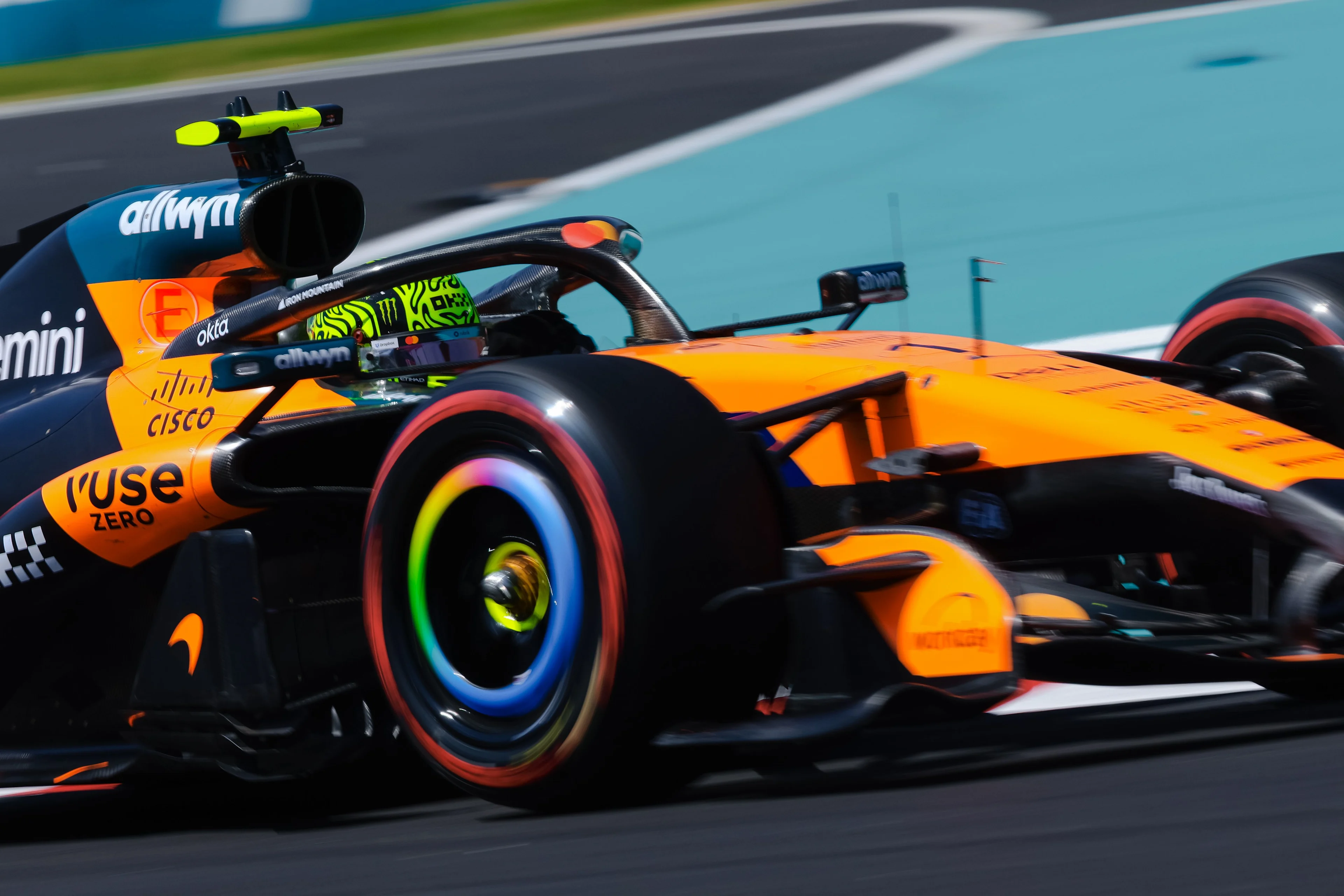 Image - Formula 1 - 2026 - 0.1% Solutions - Washing Wheels - 1