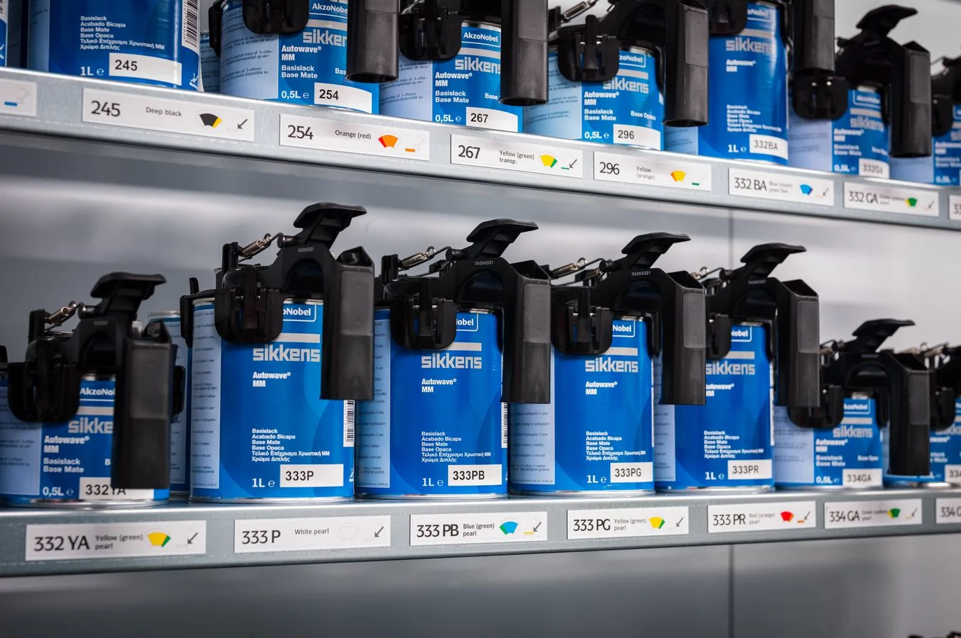 Latest-news - Mclarenracing - Article - Preparing-for-2018-3174957