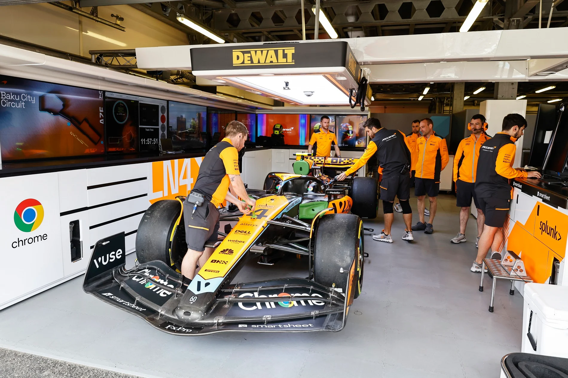 Formula-1 - 2023 - Azerbaijan-grand-prix - Behind the scenes  - 4