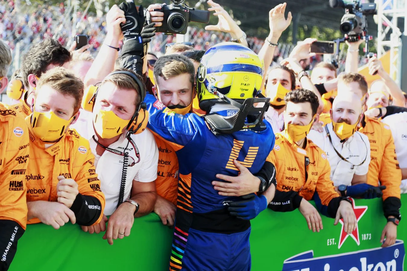 Latest-news - Mclarenracing - Article - Winning-feeling-italy-21 - That winning feeling Jubilant scenes at the 2021 Italian Grand Prix - 4