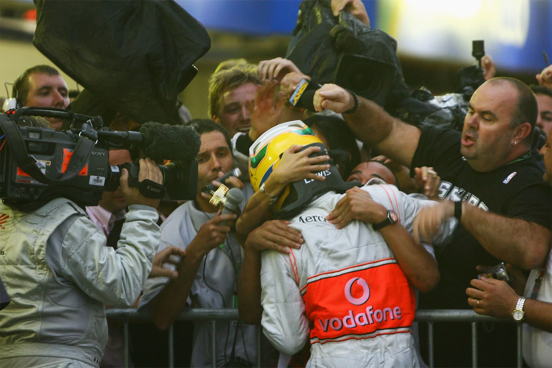 Heritage - How-good-were-mclaren-lewis-hamilton-2008-formula-1 - More than just a team, we are a family - 5
