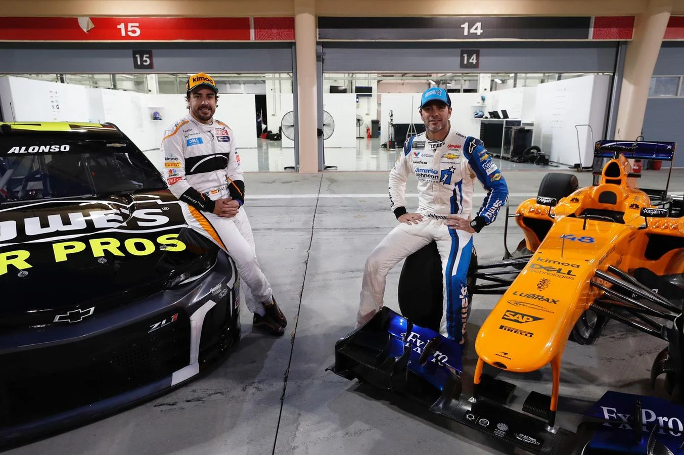 Heritage - Formula-1 - Drivers - Fernando-alonso - Duel-in-the-desert