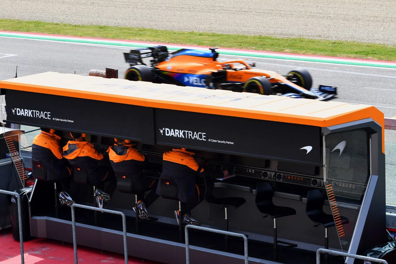 Latest-news - Mclarenracing - Article - Question-time