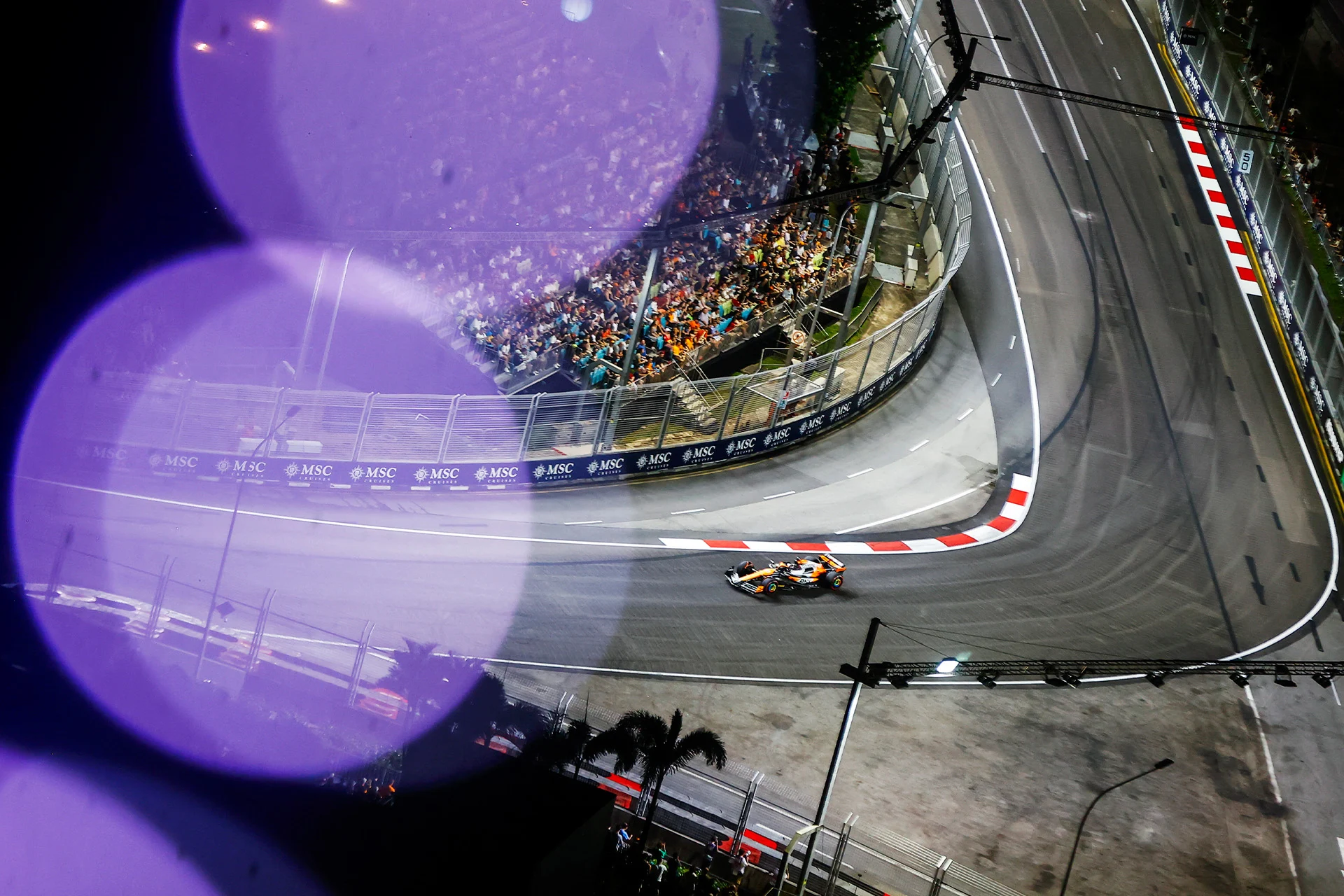 Formula-1 - 2024 - Singapore-grand-prix Lando secures pole! 