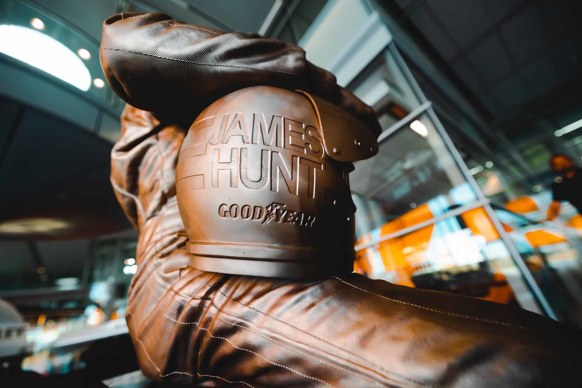 Heritage - Formula-1 - Drivers - James-hunt - What-was-james-hunt-really-like-away-from-the-track - Our tribute to James McLaren Technology Centre - 1