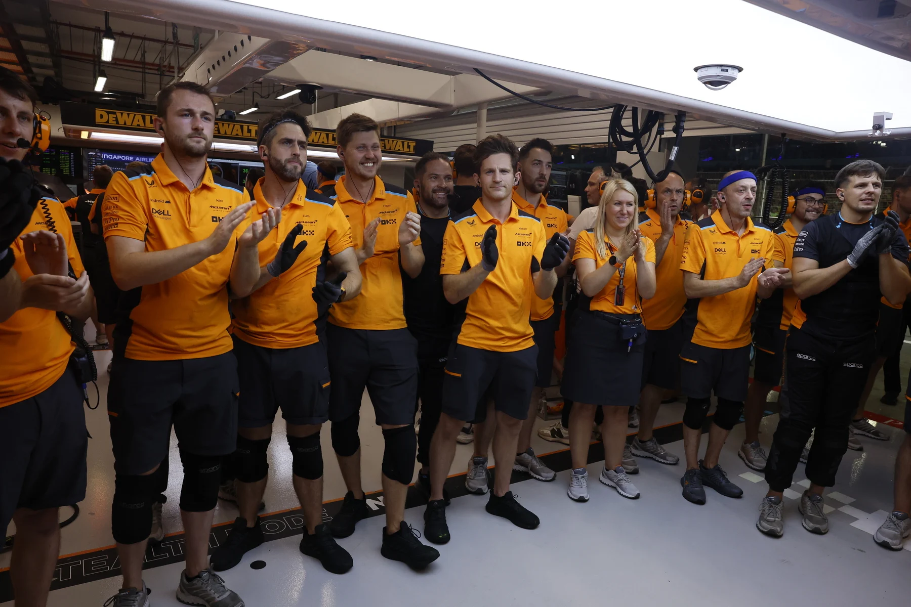 Formula-1 - 2023 - Singapore-grand-prix - 2023-singapore-grand-prix-qualifying - 2023 Singapore Grand Prix – qualifying "The team have done a great job, so I’m proud of everyone" - 9