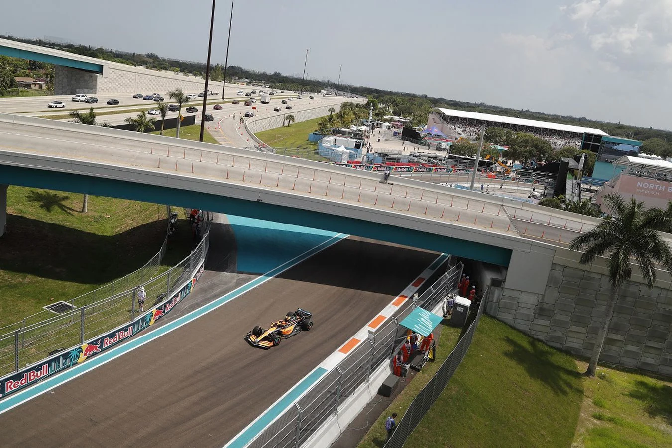 Formula-1 - 2022 - Miami-grand-prix - 2022-miami-grand-prix-free-practice - 2022 Miami Grand Prix  – Free Practice "I think every little bit of time can be the difference between a few positions" - 6