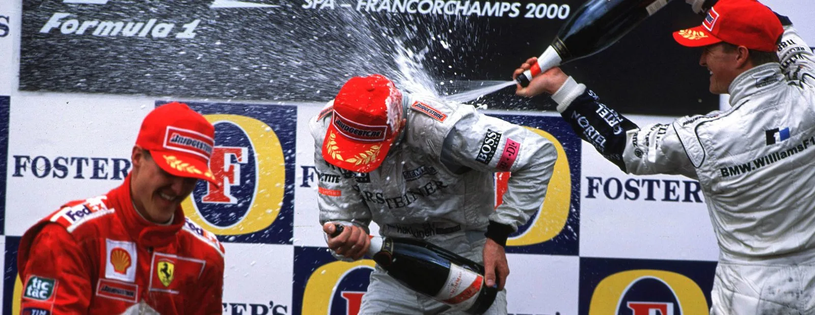 Häkkinen outfoxes Schumacher