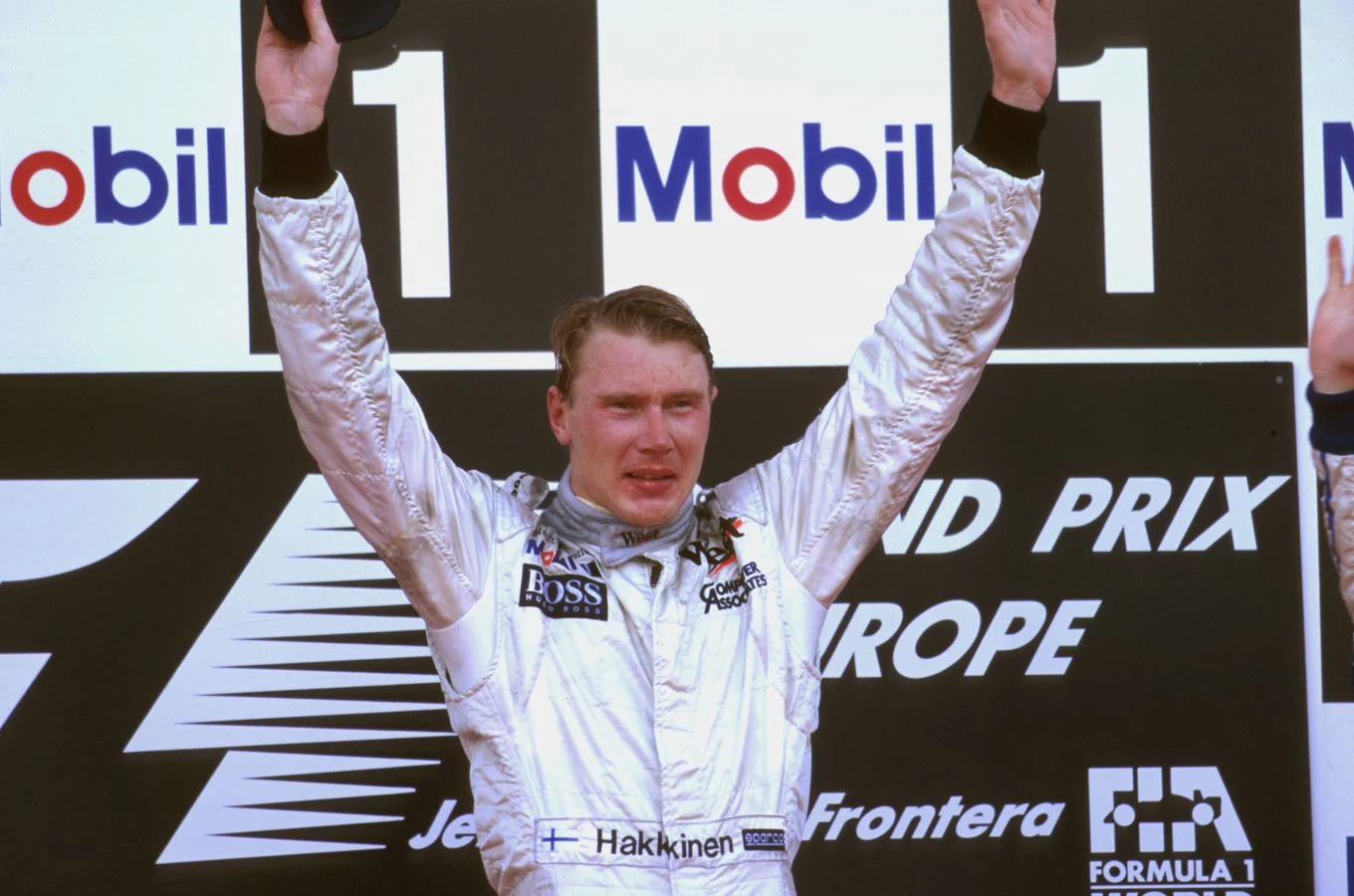 Heritage - Formula-1 - Drivers - Mika-hakkinen - Mika-scratches-7-year-itch-2377465