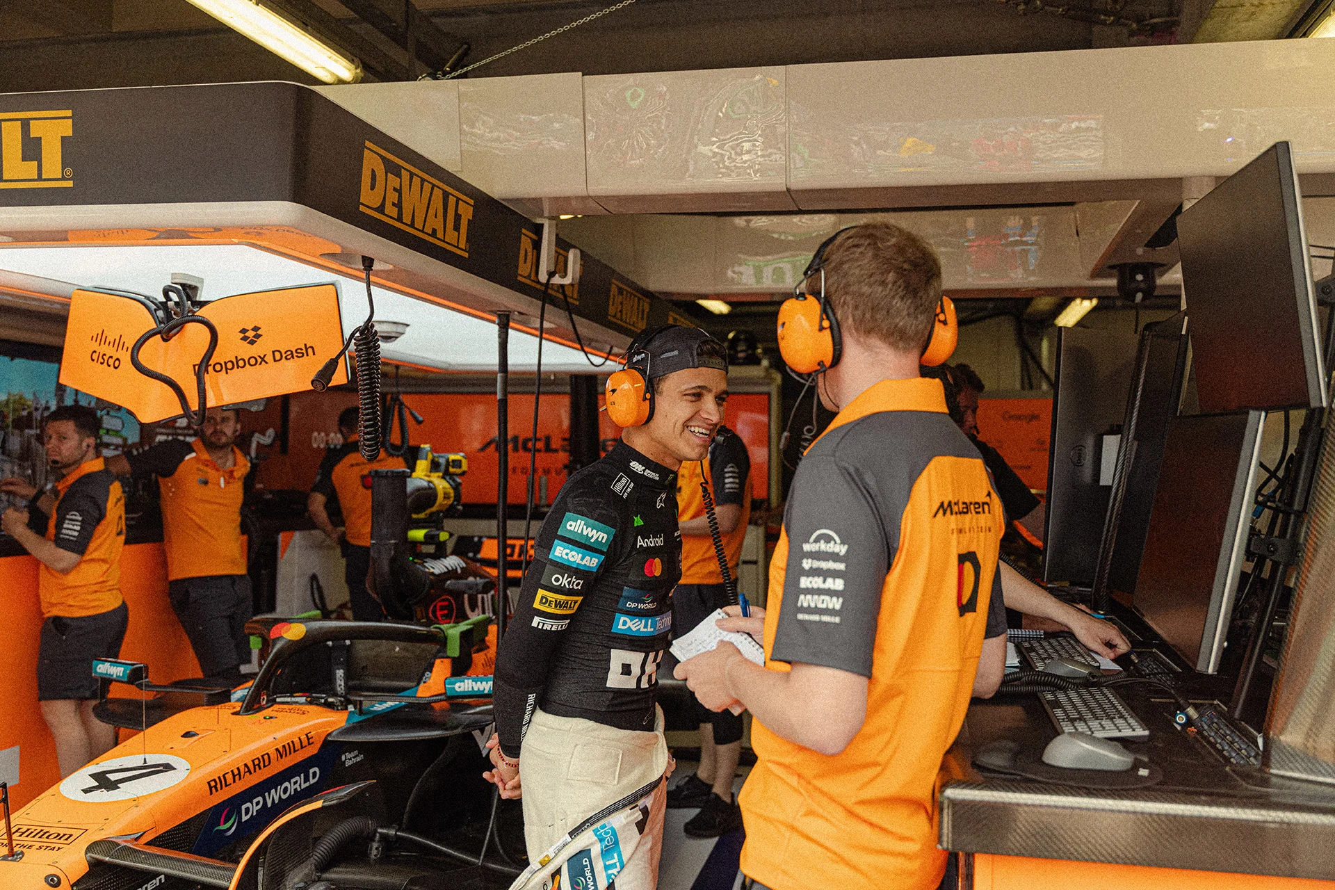 Latest-news - 2025 - Racing-across-three-continents-what-does-a-sunday-look-like-in-f1-indycar-and-fe