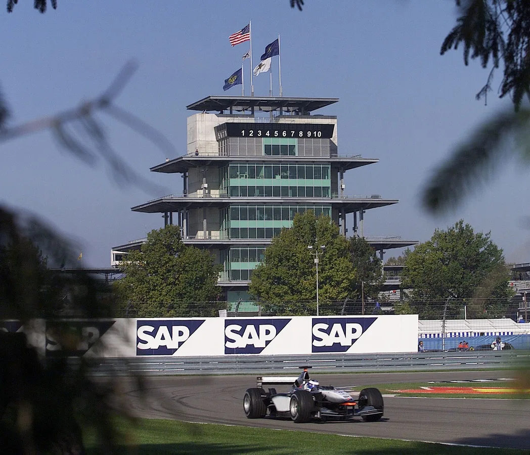 Heritage - Formula-1 - Drivers - Mika-hakkinen - Mikas-american-dream