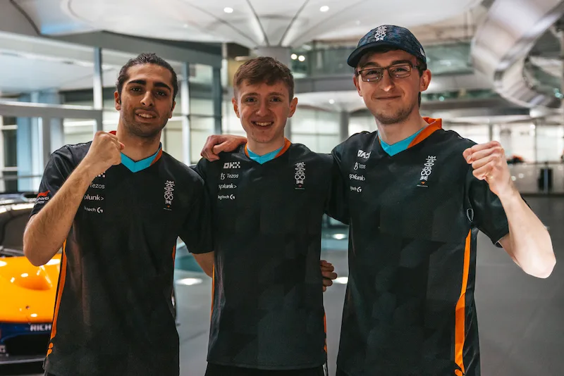 Heritage - Trophies - Mclaren-trophies-f1-esports-pro-constructors-championship-2022 - Legendary Laps - 4