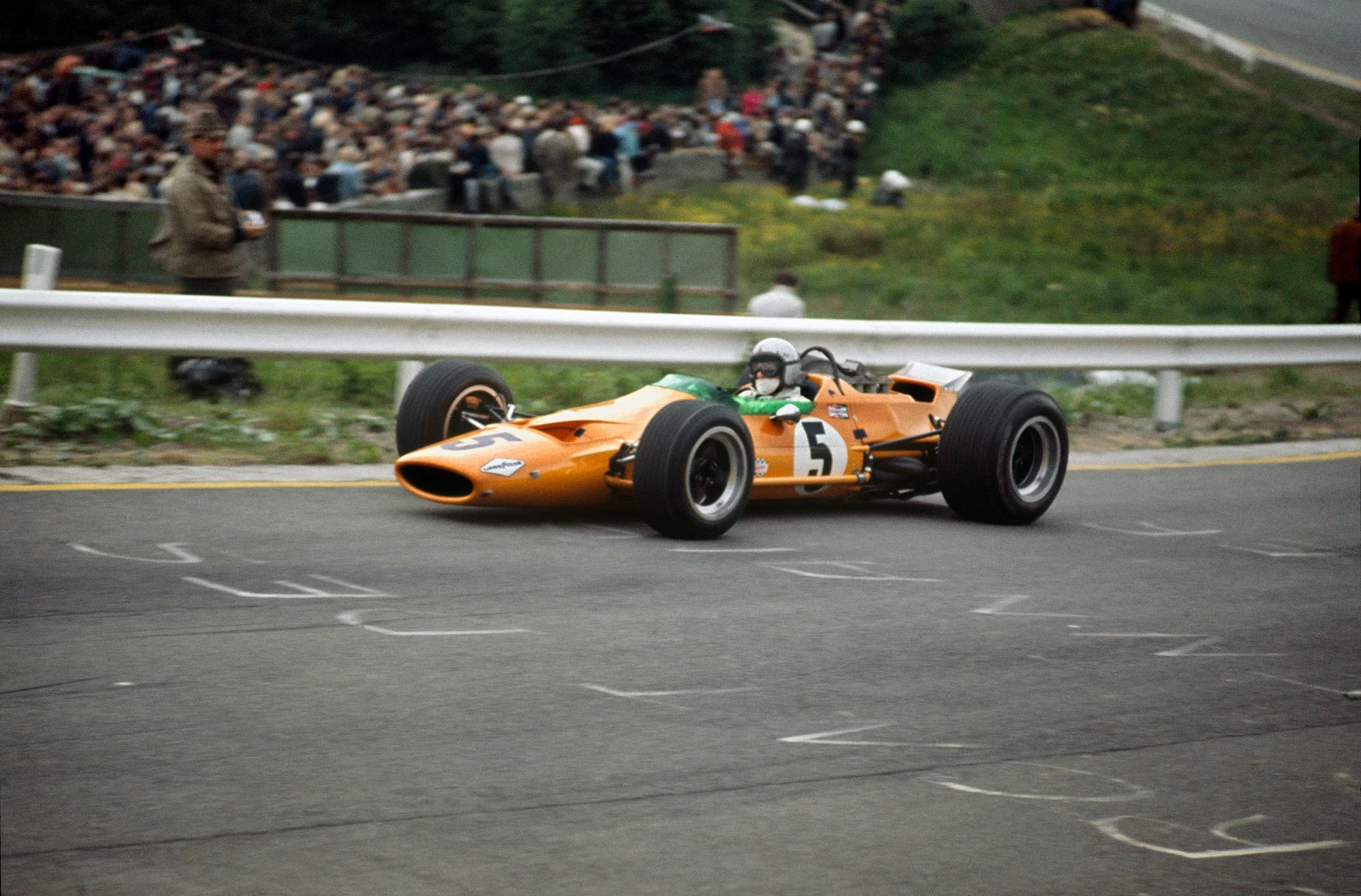 Descriptive Card - Formula 1 Heritage