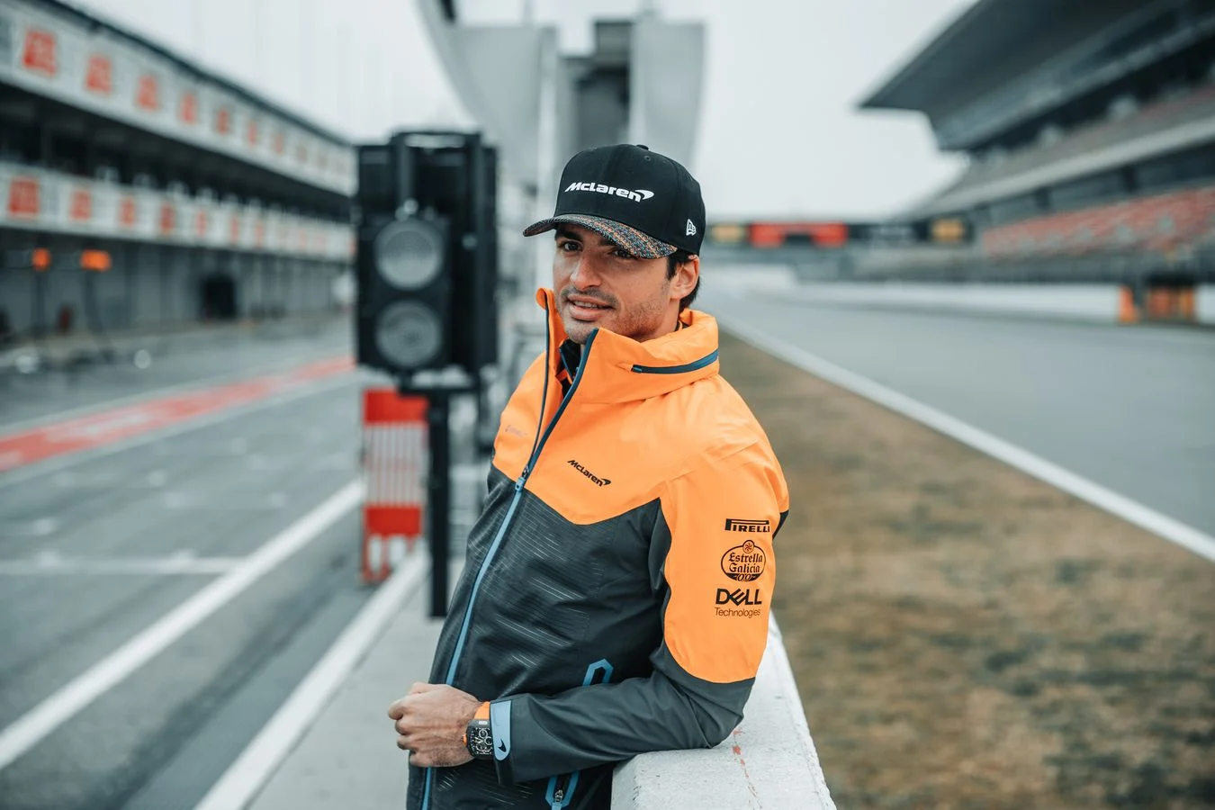 Filming day  The team take the MCL35 to Barcelona for its track debut - 1