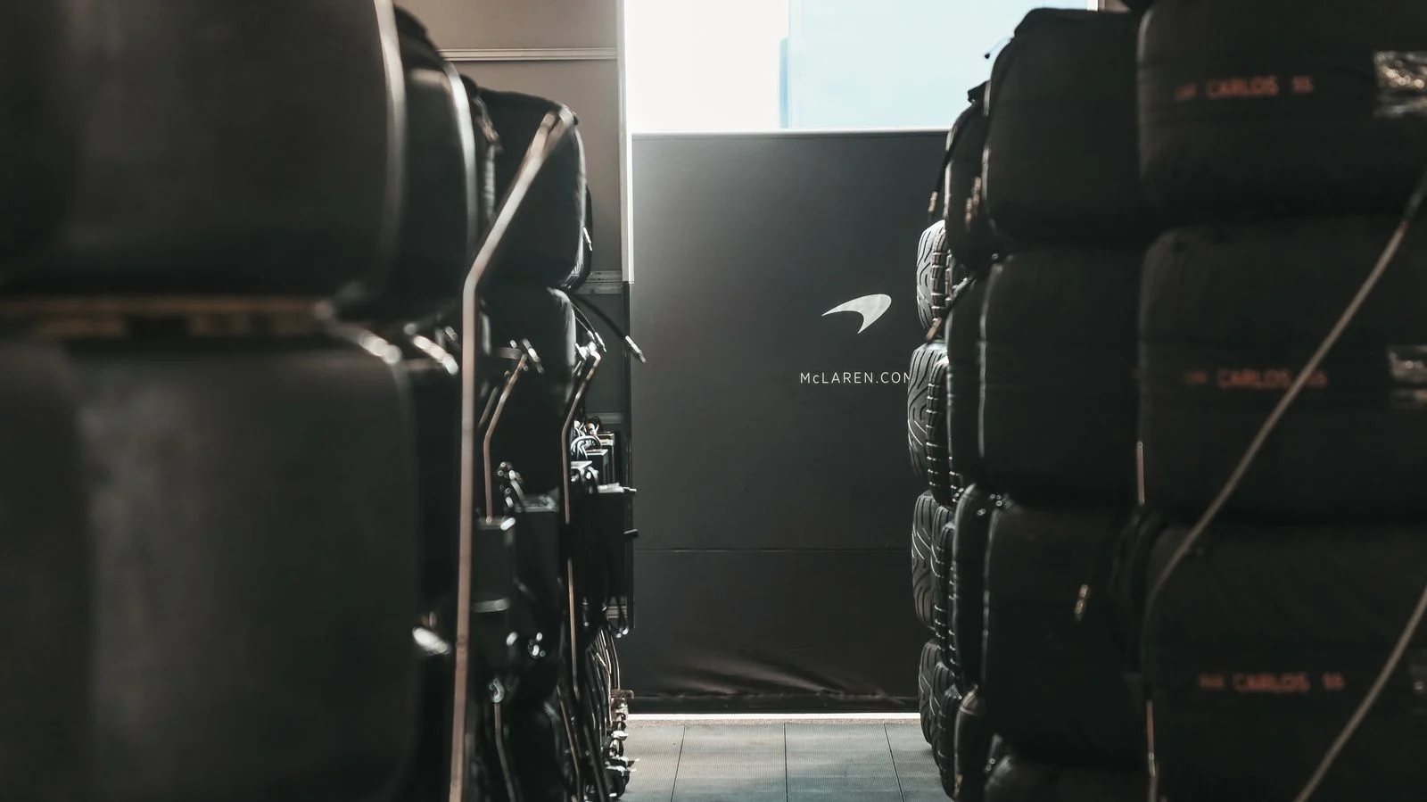 Behind the scenes: Free Practice 1 It's heads down as the team get to work in Italy - 5