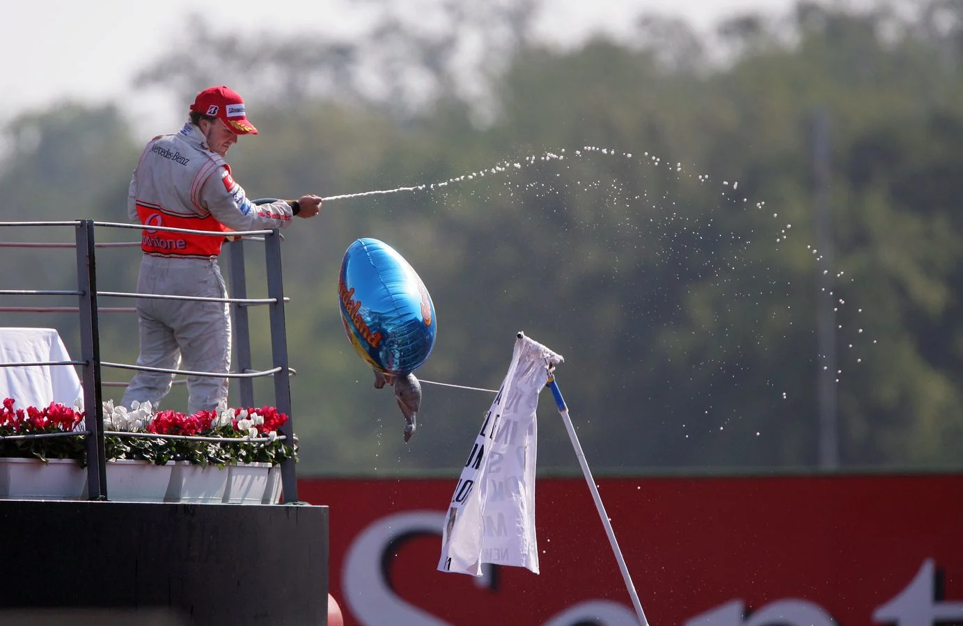 Heritage - Formula-1 - Drivers - Fernando-alonso - Unmasking-fernando-alonso-2154672