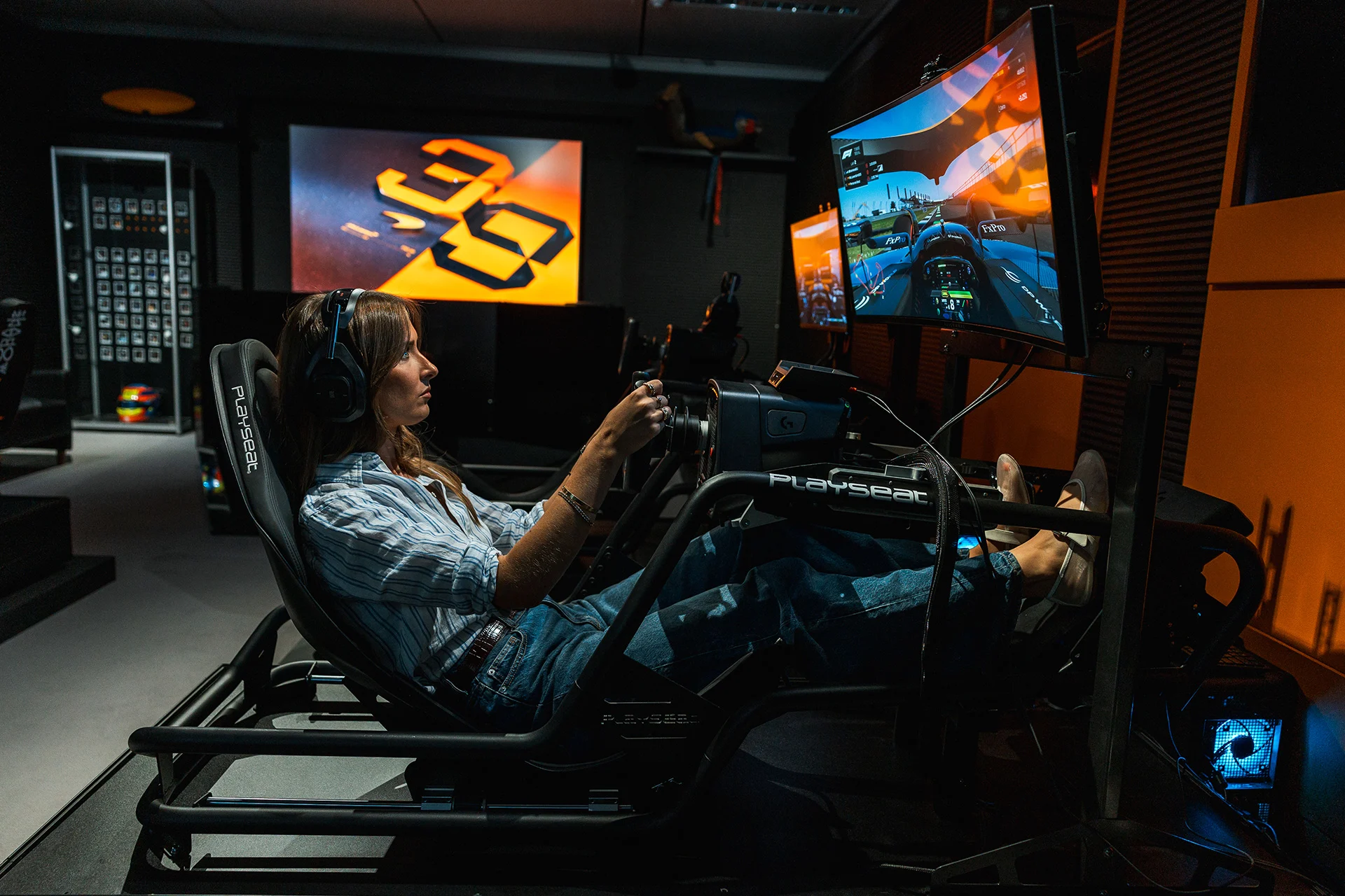 Everything-you-need-to-know-about-mclaren-racing-live-london