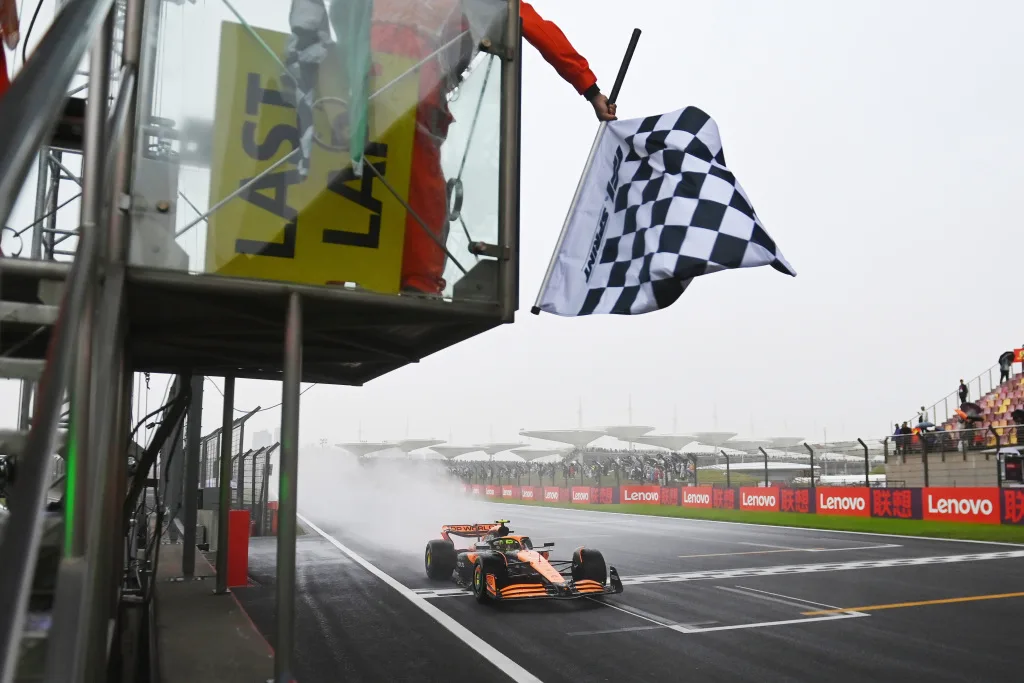 Descriptive Card - Your guide to the 