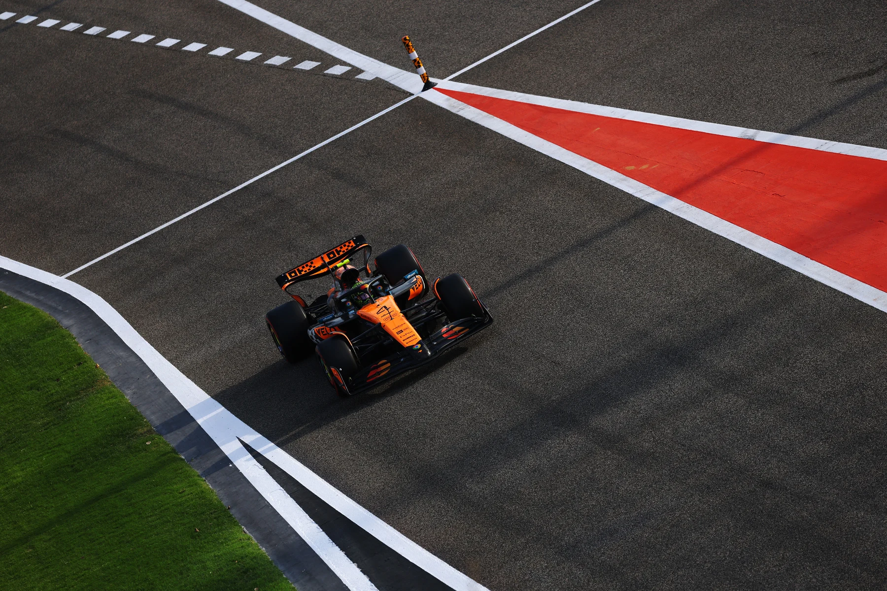 Formula-1 - 2025 - Bahrain-grand-prix - Qualifying-report - 2025 Bahrain Grand Prix – McLaren Qualifying Report "I can’t thank the team enough for the car they’ve given me" - 1