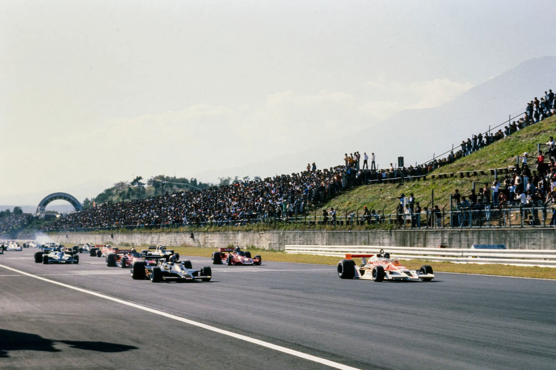 Formula-1 - 2023 - Japanese-grand-prix - Guide-to-japan - Japan from the archives   - 7