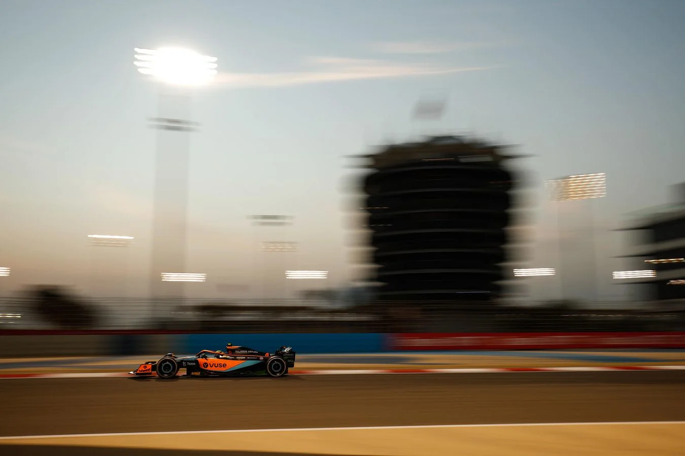 Formula-1 - 2022 - Pre-season-testing - Bahrain-test-day-1 - Bahrain pre-season test: Day 1 "A tough but fruitful day overall" - 4