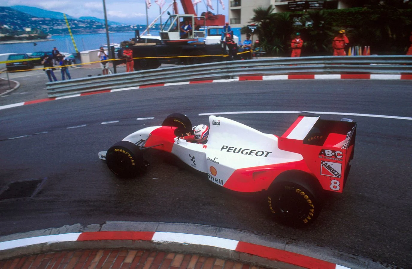 Heritage - Formula-1 - Drivers - Martin-brundle - Mclaren-me-martin-brundle-2144775