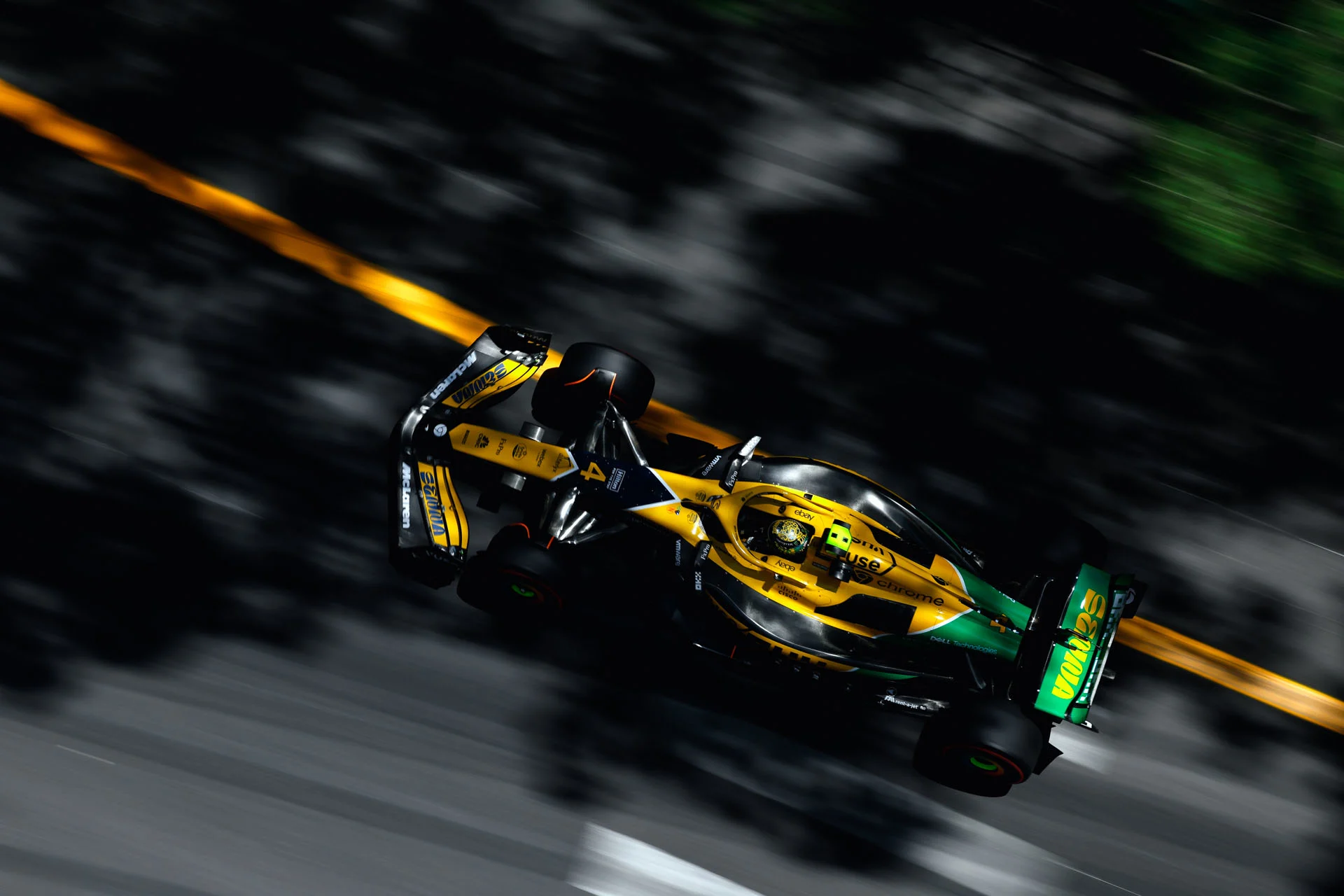 Formula-1 - 2025 - Mclaren-commercial-team-supercharging-the-teams-championship-pursuit - Disruptive marketing campaigns - 0