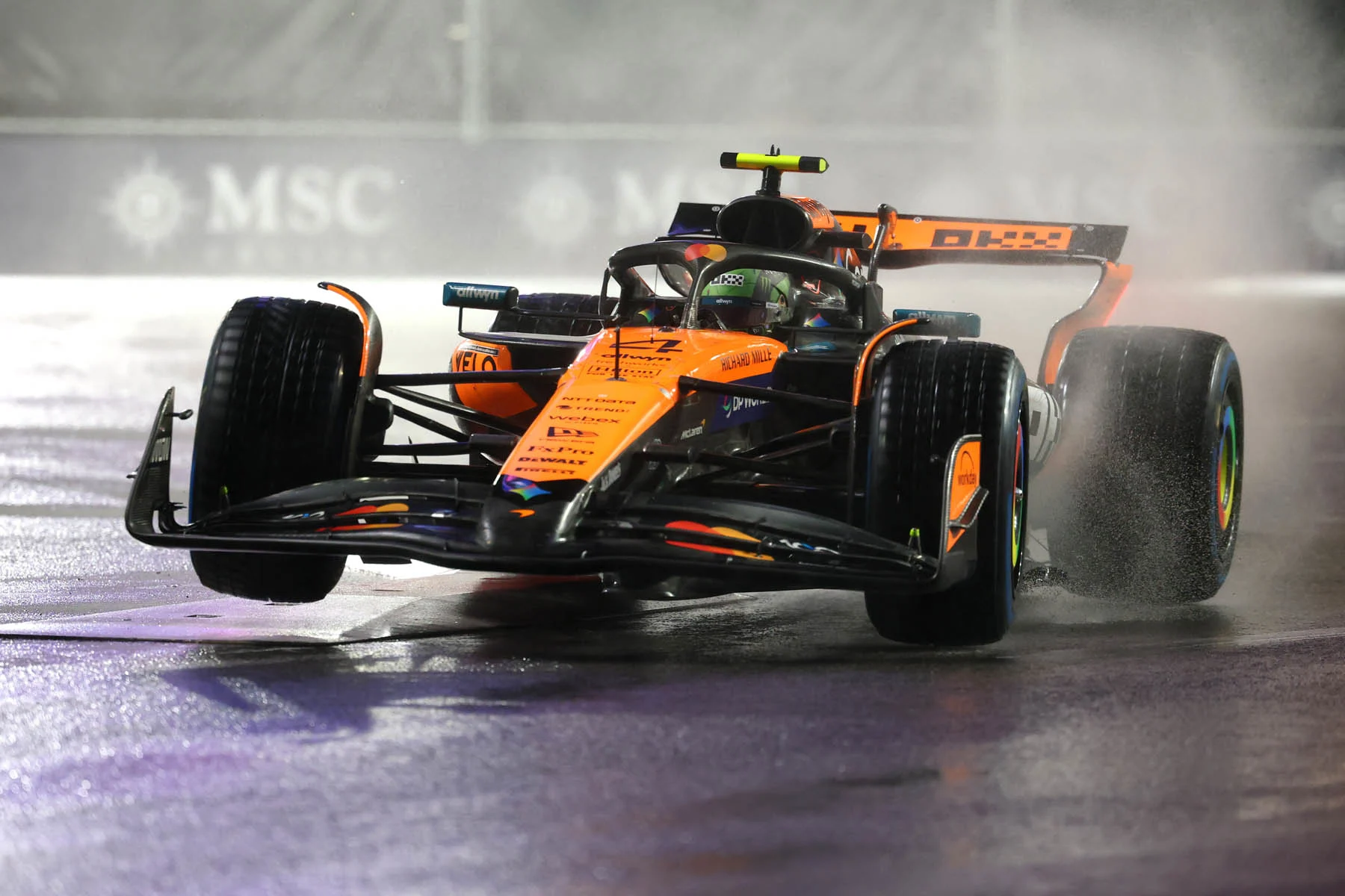 Formula-1 - 2025 - Las-vegas-grand-prix - Qualifying-report - 2025 Las Vegas Grand Prix – McLaren Qualifying Report "Pole in such tricky conditions was definitely not easy, but that makes the result even better" - 5