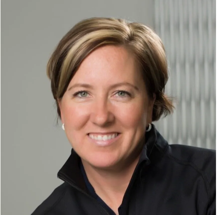 Indycar - 2024 - Arrow-mclaren-being-your-authentic-self - Arrow McLaren IndyCar Team Cristina Padilla, Senior Specialist Sustainability & Jody Scott, Director, People - IndyCar - 1