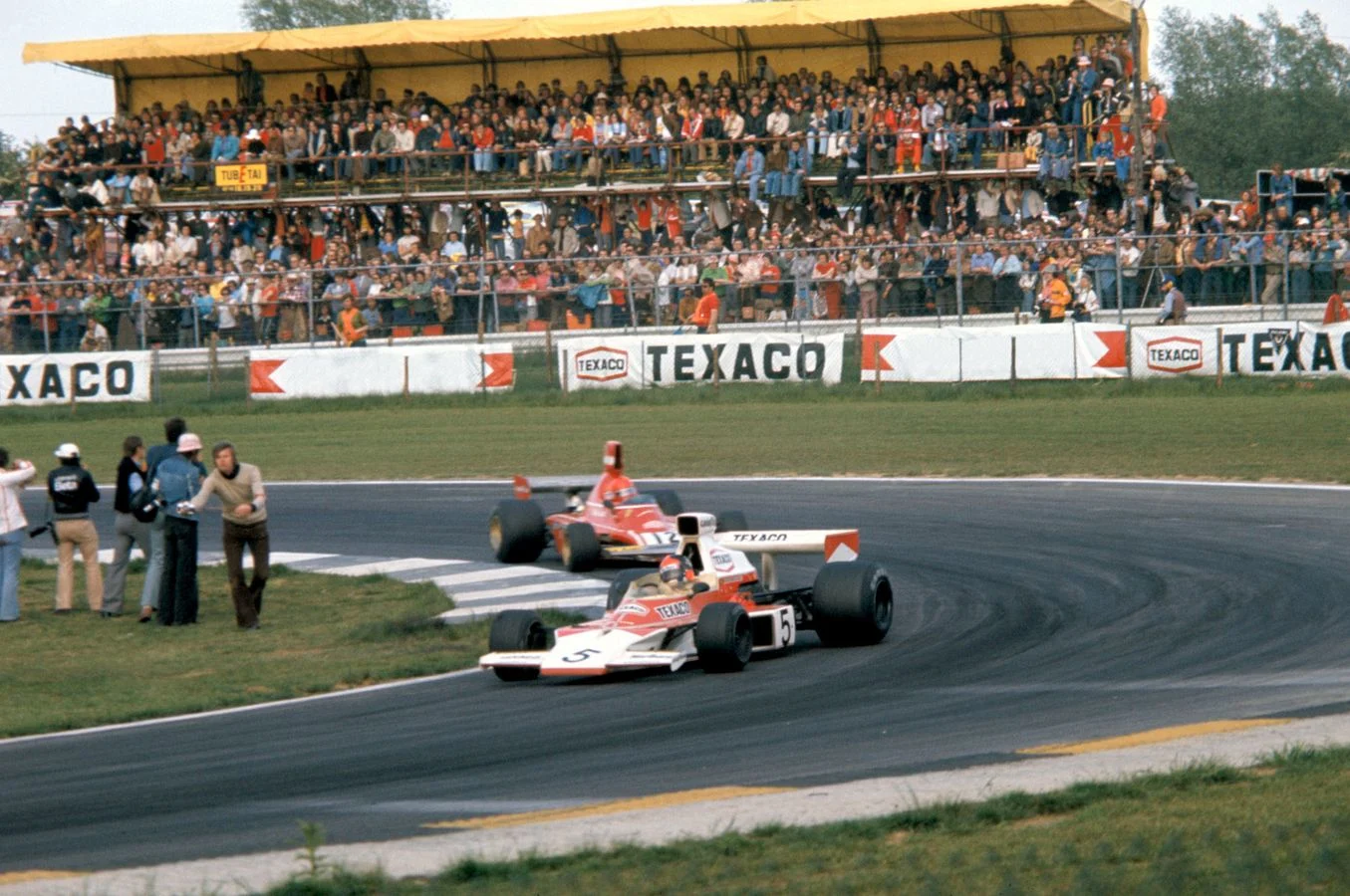 Heritage - Formula-1 - Drivers - Emerson-fittipaldi - The-mighty-5-emmos-most-iconic-mclaren-races