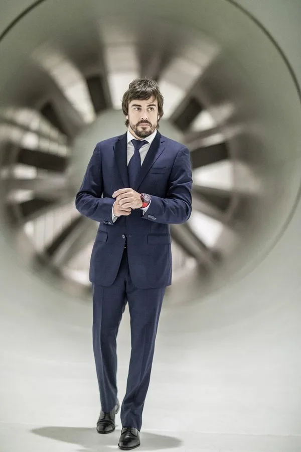 Partners - Richard-mille - Richard-mille-fernando-gallery-4253856 - Fernando wears the RM 50-03 McLaren F1 A timeless classic paired with futuristic tech - 5